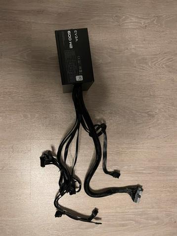 EVGA 600 W2 600W 80+ PSU beschikbaar voor biedingen