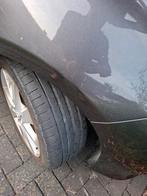 Toyota Yaris 1.5 Full Hybrid CVT 5DR 2013 Grijs, Auto's, Toyota, 1497 cc, 74 pk, 4 cilinders, 1070 kg