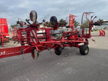 Lely 1325 aws schudder en Pottinger Europrofi beschikbaar voor biedingen