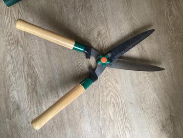 Heggenschaar beschikbaar voor biedingen