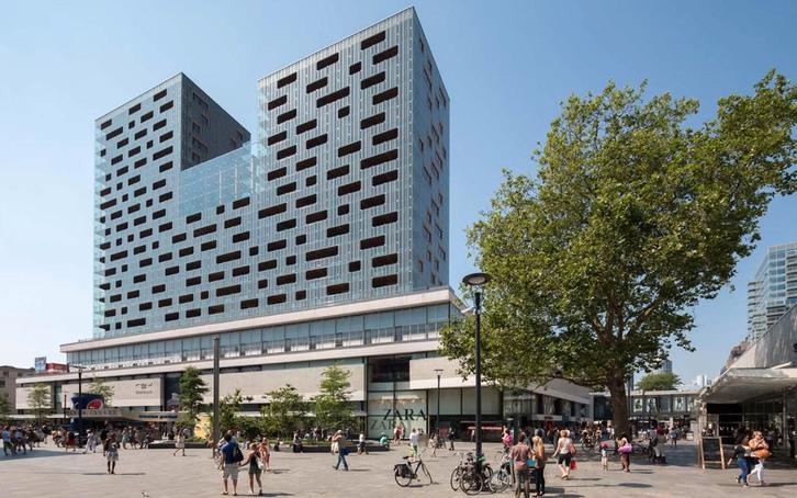 Te huur: Parkeerplaats Rotterdam Centrum, Huizen en Kamers, Garages en Parkeerplaatsen, Rotterdam