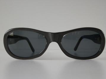 Dolce Gabbana zonnebril. DG534S. beschikbaar voor biedingen