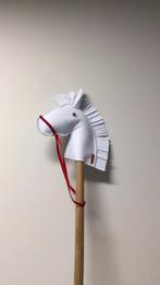 Stokpaard wit., Ophalen of Verzenden, Zo goed als nieuw