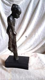 Vera de Haas beeldje haasje over, Ophalen of Verzenden, Brons