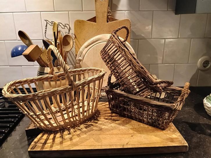 Drie brocante spijlen mandjes, Antiek en Kunst, Curiosa en Brocante, Ophalen of Verzenden