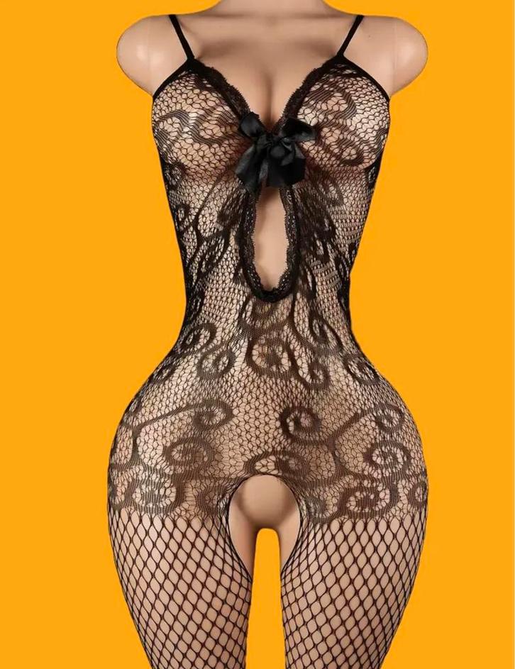 Zwarte Body met Kant en Open Kruis, Kleding | Dames, Ondergoed en Lingerie, Body of Korset, Zwart, Ophalen of Verzenden