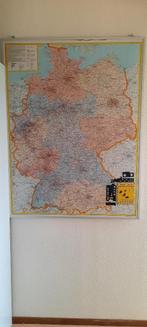Grote wandkaart van Duitsland, afm. 130 x 100 cm., Ophalen, Gebruikt