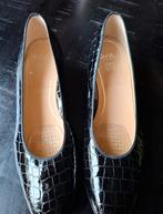 Zwarte lakschoenen, grote maat, Kleding | Dames, Schoenen, Ophalen of Verzenden, Zo goed als nieuw, Zwart