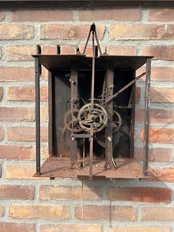 Steampunk toverkist decoratie beschikbaar voor biedingen