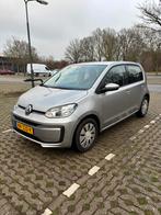 Volkswagen up! 1.0 - 2017 Grijs, Auto's, Voorwielaandrijving, Up!, 4 stoelen, Origineel Nederlands