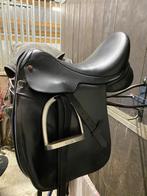 Rossner Montréal dressuur zadel 17 inch, Ophalen of Verzenden, Gebruikt, Dressuur