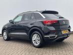 Volkswagen T-Roc 1.5 TSI Style Aut7 Virtual Cock Carplay Pan, Euro 6, 4 cilinders, 150 pk, Zwart
