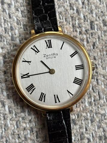 Zentra vintage horloge handopwinder beschikbaar voor biedingen