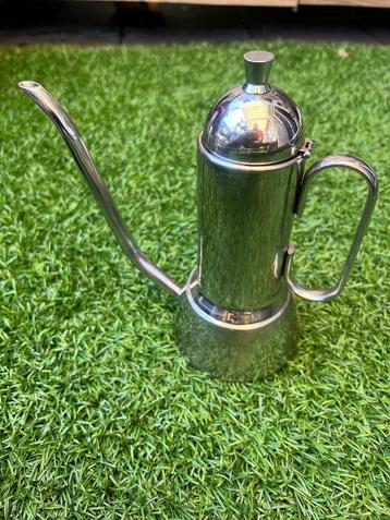 Stainless steel thee pot beschikbaar voor biedingen