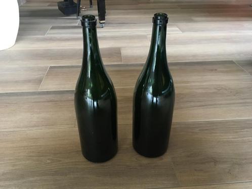 2 x groene vintage champagnefles 3 liter, H Jeroboam, Huis en Inrichting, Woonaccessoires | Vazen, Gebruikt, Groen, Minder dan 50 cm