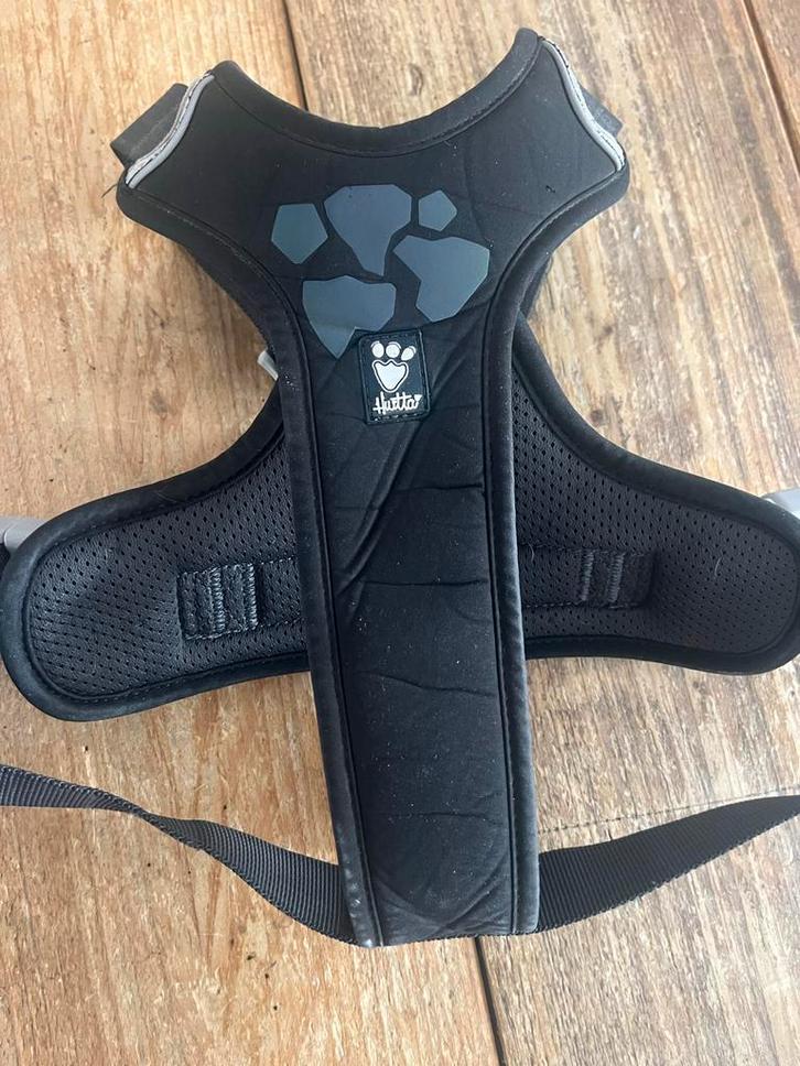 Hurtta harnas weeken warrior tuig, Dieren en Toebehoren, Honden-accessoires, Zo goed als nieuw, Ophalen of Verzenden