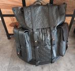 Louis Vuitton x Virgil Abloh Christopher Black Monogram Emp, Sieraden, Tassen en Uiterlijk, Tassen | Rugtassen, 40 cm of meer