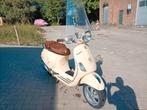 Leuke Vespa lxv 2t bj 2010 snor  ziet foto, Ophalen