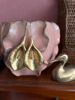 Goudkleurige Cala Lelie Zara oorbellen 9cm, Overige materialen, Hangers, Ophalen of Verzenden, Zo goed als nieuw