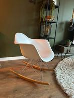 Leuke schommelstoel, Huis en Inrichting, Ophalen, Zo goed als nieuw, 75 tot 100 cm, 50 tot 75 cm