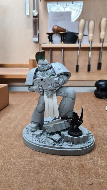 Space Marine Model 40k Forgeworld OOP Lage scale beschikbaar voor biedingen