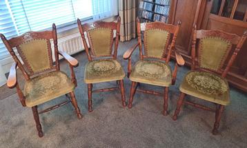 4 robuuste eikenhouten eetkamerstoelen, jaren '80 beschikbaar voor biedingen