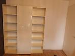 Witte hoogglans boekenkast met schuifdeur - alleen ophalen, Huis en Inrichting, Kasten | Boekenkasten, Ophalen, Zo goed als nieuw