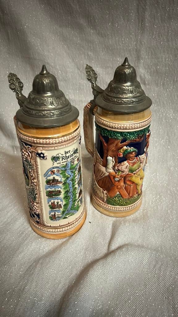 Antieke Gerz Duitse bierpullen met tinnen dop twee stuks, Ophalen of Verzenden