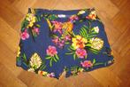 WE zwierige dunne short, donker blauw bloemen, maat 134/140, Broek, Meisje, Ophalen of Verzenden, Zo goed als nieuw