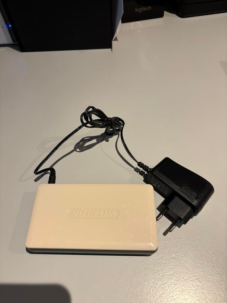Sitecom giga switch 8 poorts, Ophalen of Verzenden, Zo goed als nieuw