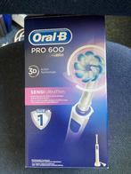 Oral B Pro 600 electrische tandenborstel, Ophalen of Verzenden, Nieuw, Tandenborstel