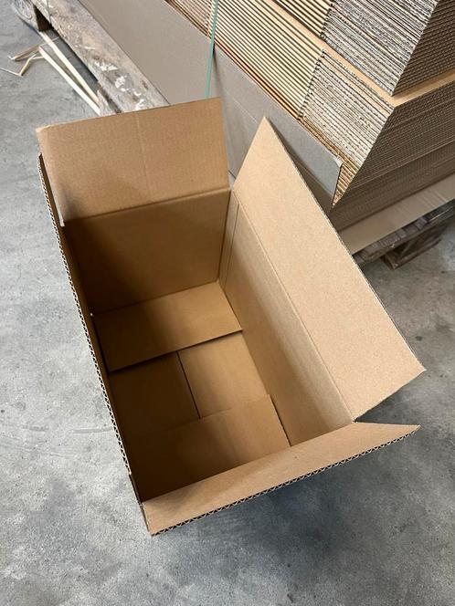 Partij Verzendozen 600 stuks 380x250x250 L~B~h, Doe-het-zelf en Verbouw, Kratten en Dozen, Nieuw, Doos, Minder dan 50 cm, Minder dan 35 cm