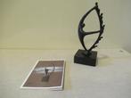 BRONZEN BEELDJE gesigneerd hoog 15 cm € 25, Verzamelen, Beelden en Beeldjes, Ophalen of Verzenden, Nieuw, Mens
