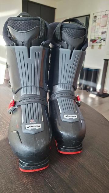 Nordica HF 90 R skischoenen – maat 28 / 325mm – topstaat!
 beschikbaar voor biedingen