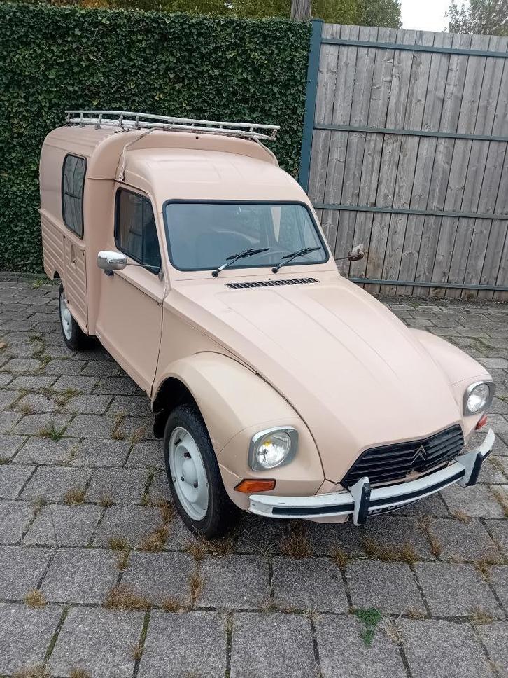 Citroën Acadiane Fourgonnette, Auto's, Oldtimers, Particulier, Te koop, Citroën, Benzine, Handgeschakeld, Beige, Zwart, Kunstmatig leder