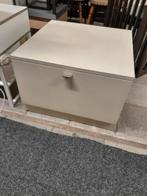 Roomwit ladekastje 60x60 cm, Ophalen