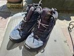Te koop bergschoenen  2 paar, Ophalen of Verzenden, Zo goed als nieuw, Schoenen