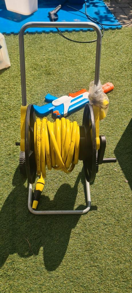 Kärcher Slanghaspel met Tuinslang – Compleet met Koppelingen, Tuin en Terras, Hogedrukreinigers, Zo goed als nieuw, Elektrisch