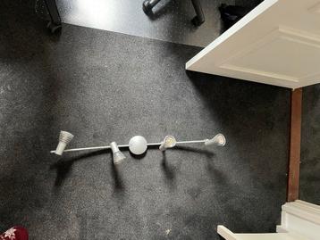 Moderne plafondlamp met 4 verstelbare spotjes beschikbaar voor biedingen