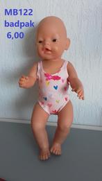 Poppenkleertjes baby pop badpak. Opbrengst KiKa., Kinderen en Baby's, Speelgoed | Poppen, Ophalen, Nieuw, Babypop