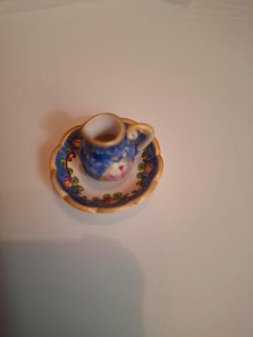 Mini Lampetstel Blauw met Gouden Accenten beschikbaar voor biedingen