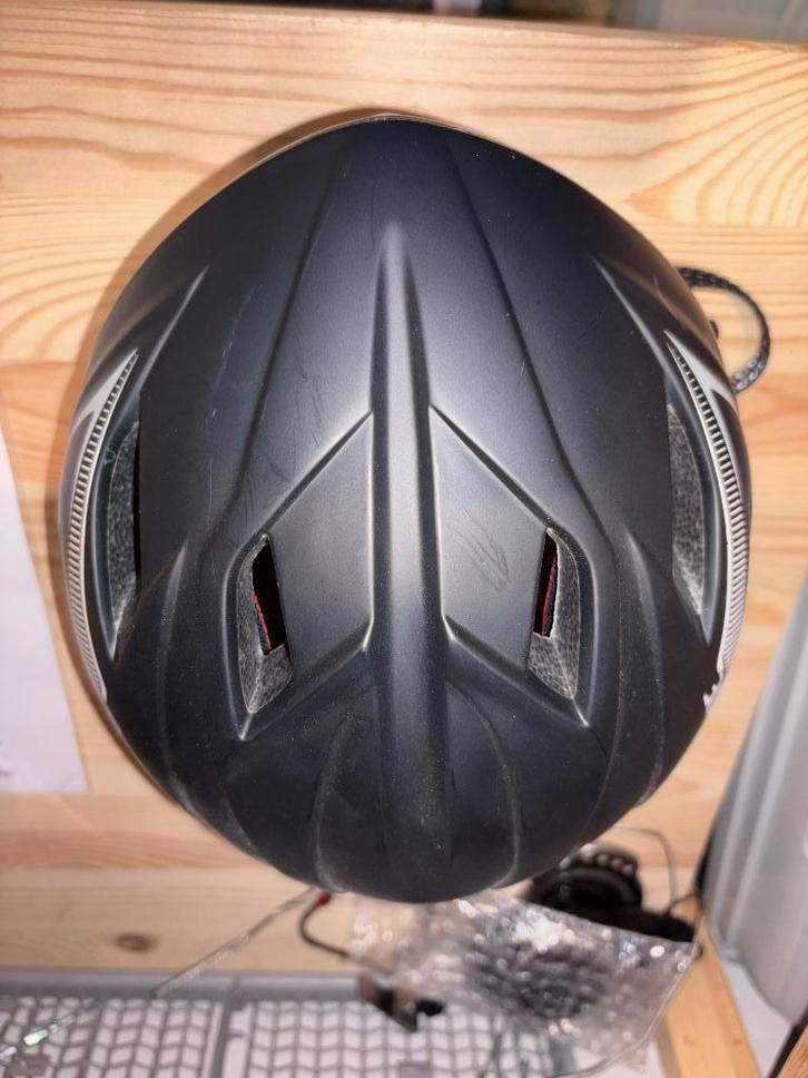 schaatshelm, Sport en Fitness, Schaatsen, Zo goed als nieuw, Overige typen, Overige merken, Ophalen of Verzenden