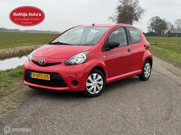 Toyota Aygo 1.0 VVT-i Access Airco 5 deurs! Dealer onderhoud beschikbaar voor biedingen