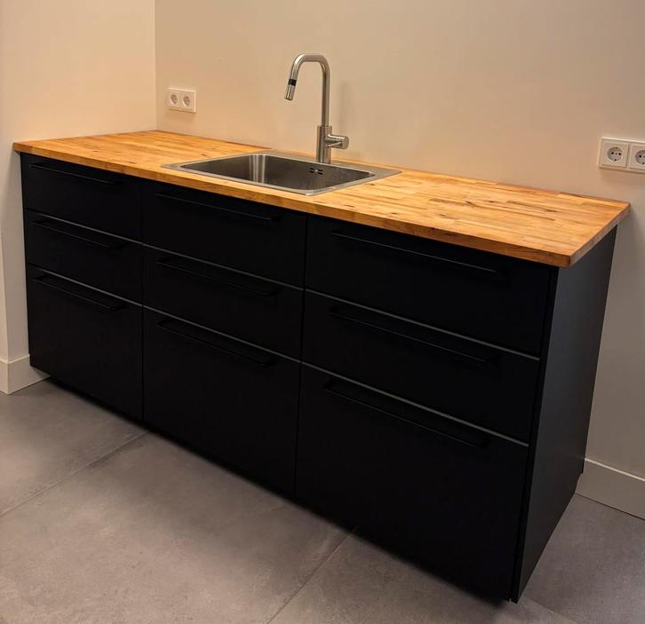 Keuken kitchinette 186 x 63,5cm, Huis en Inrichting, Keuken | Keukenelementen, Zo goed als nieuw, Minder dan 100 cm, 150 tot 200 cm