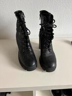 Zwarte veterlaarsjes met hak - Maat 39, Kleding | Dames, Schoenen, Zwart, Lage of Enkellaarzen, Ophalen of Verzenden, Gedragen