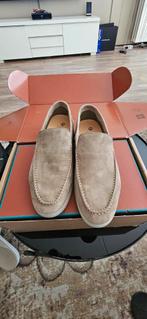 Loro Piana Summerwalk suede maat 43, Kleding | Heren, Schoenen, Loafers, Bruin, Ophalen of Verzenden, Zo goed als nieuw