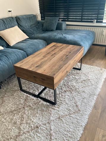 Salontafel met opbergruimte van Next beschikbaar voor biedingen