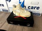 Nike Jordan nieuw in doos 40, Nike Air Jordan, Beige, Nieuw, Ophalen of Verzenden