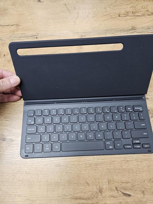 Samsung Bookcover Hoesje Keyboard - Tab S7 / S8 - Zwart, Computers en Software, Tablet-hoezen, Zo goed als nieuw, Bescherming voor- en achterkant
