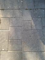 Antraciet tegels ongeveer 30m2. Gratis op te halen., Ophalen